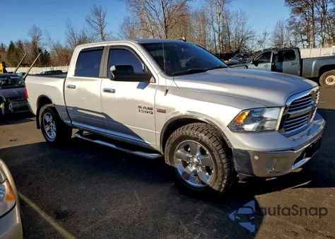 2017 Ram 1500 Slt z USA, uszkodzony, nr VIN 3C6RR7LT8HG793803